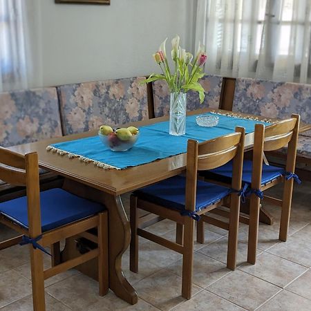 Appartamento Rustic By The Sea Flogita Esterno foto